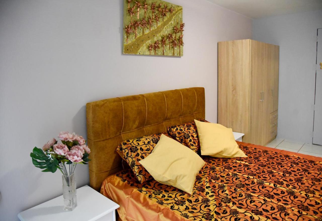 Anemos Old Town Apartment Кавала Екстер'єр фото