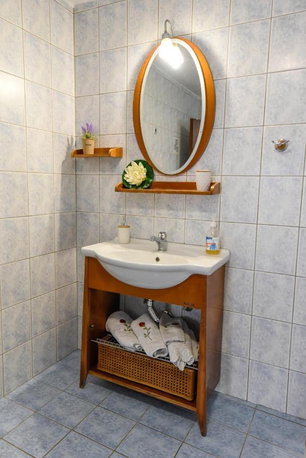 Anemos Old Town Apartment Кавала Екстер'єр фото