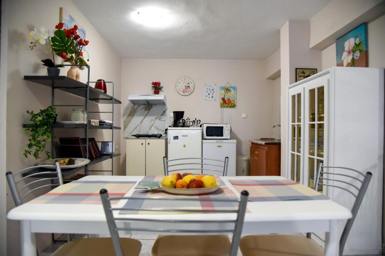 Anemos Old Town Apartment Кавала Екстер'єр фото