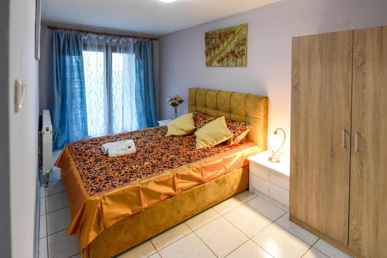 Anemos Old Town Apartment Кавала Екстер'єр фото